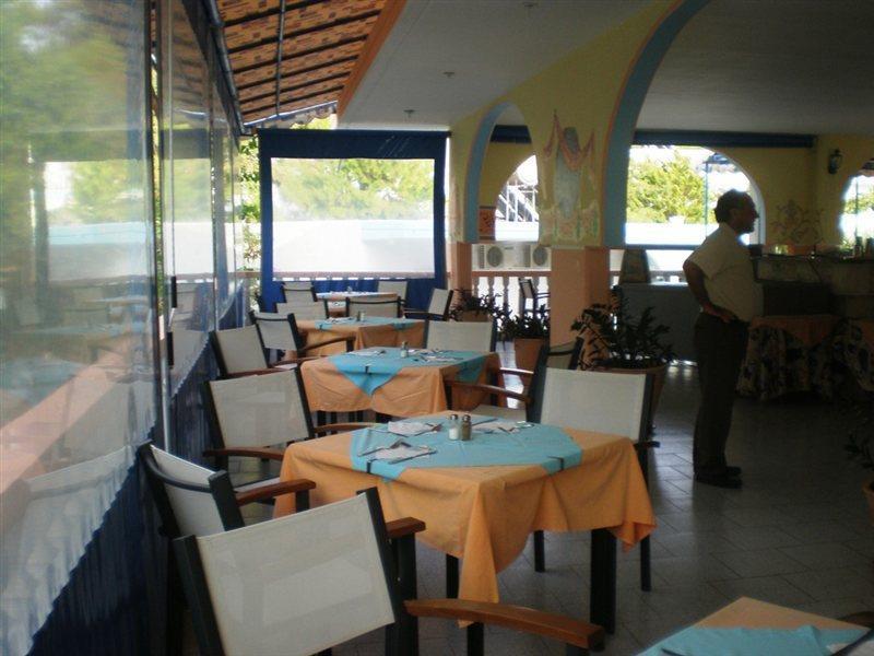 Pefkos Garden Hotel Pefki Екстериор снимка