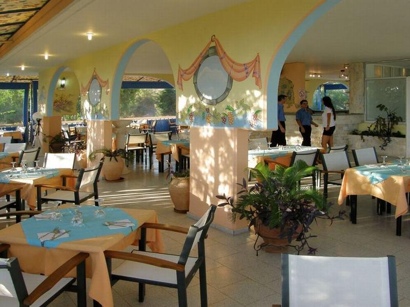 Pefkos Garden Hotel Pefki Екстериор снимка